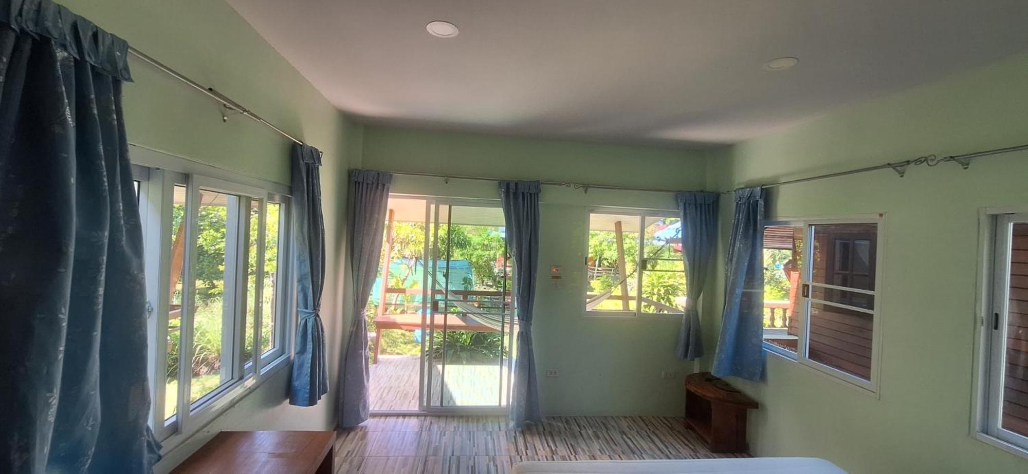 Ibiza Beach Resort Haad Yao Bagian luar foto
