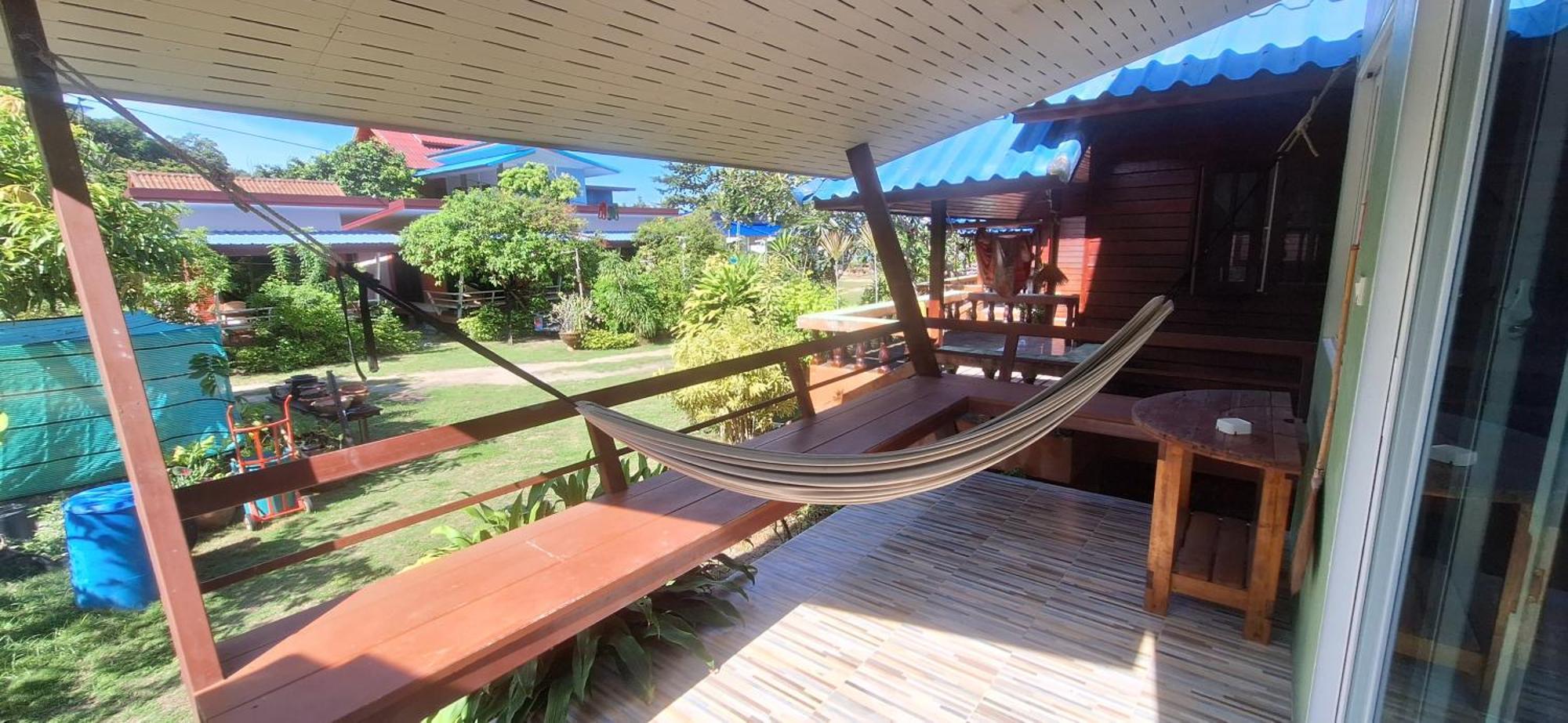 Ibiza Beach Resort Haad Yao Bagian luar foto