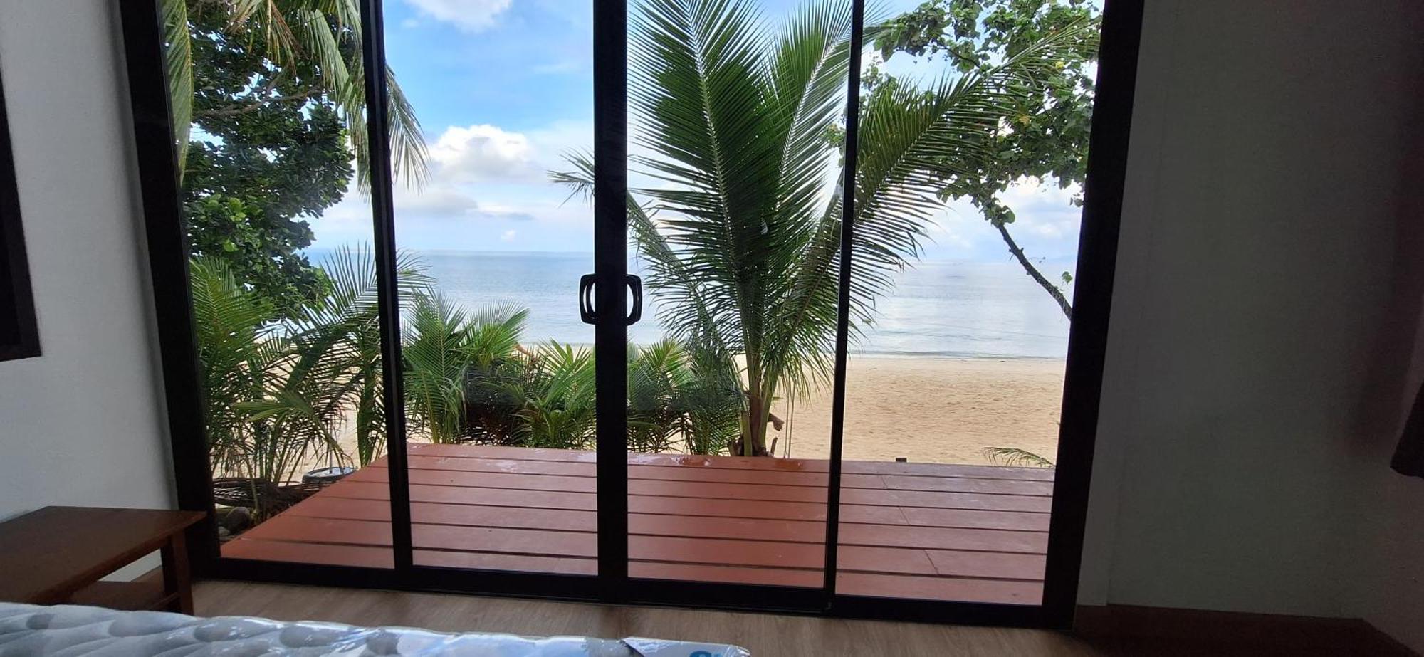 Ibiza Beach Resort Haad Yao Bagian luar foto