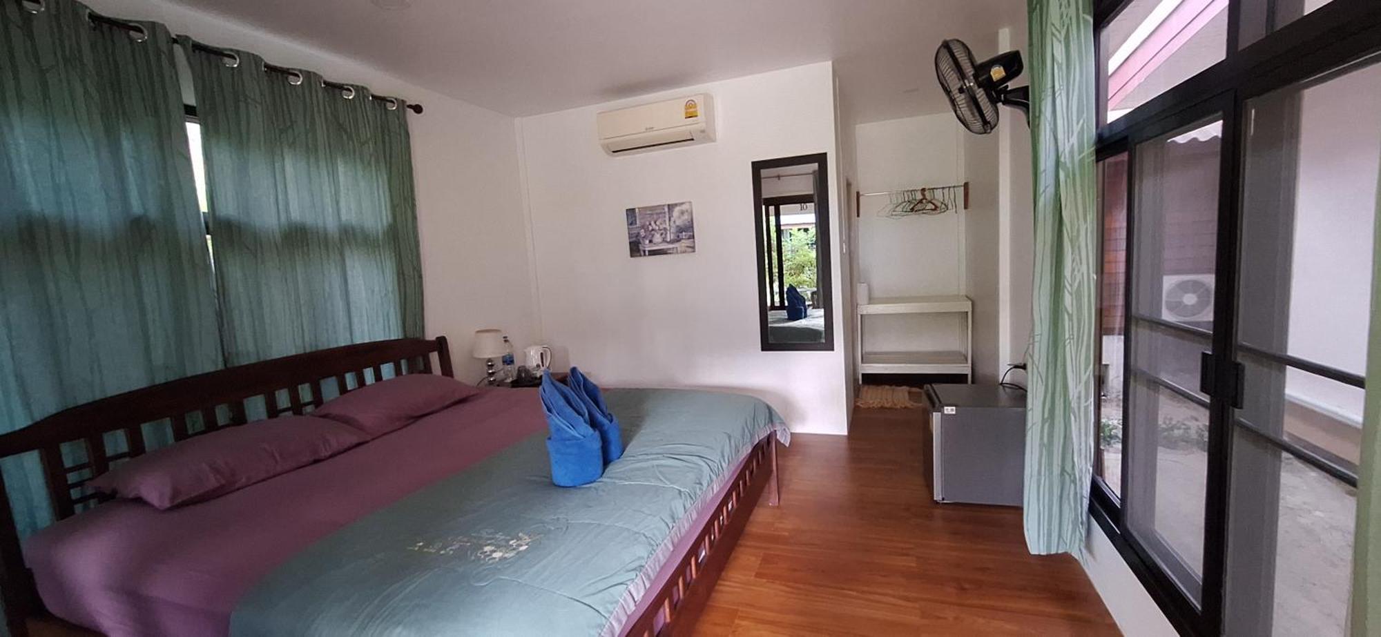 Ibiza Beach Resort Haad Yao Bagian luar foto