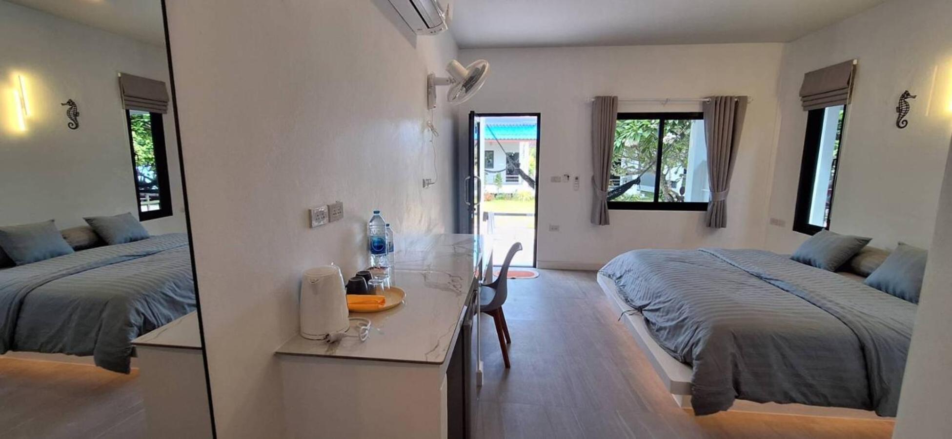 Ibiza Beach Resort Haad Yao Bagian luar foto